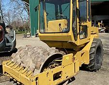 Volvo Walzenzug Hamm 2210 keine Amann Bomag CAT volvo JCB