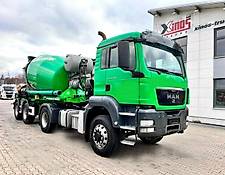 MAN tractor unit with semitrailer TGS 18.440