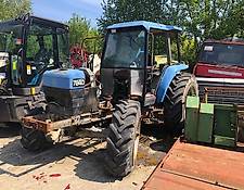 Ford vineyard tractor 7840 FOR PARTS
